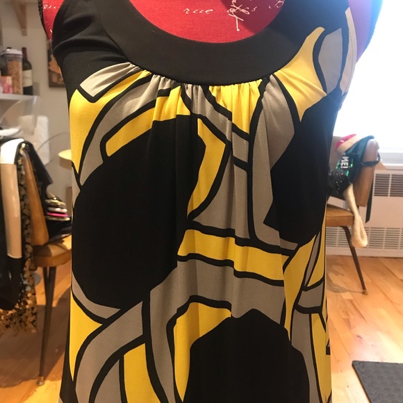 Black and yellow short dress from Forever 21 - Picture 2 of 2